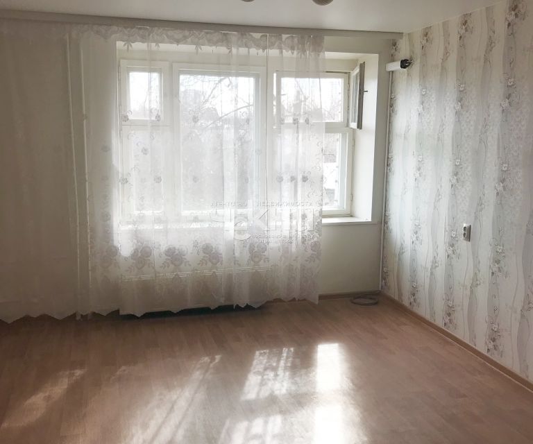 Продаётся 1-комнатная квартира, 35.7 м²