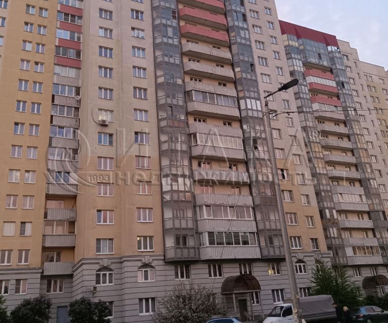 Продаётся 2-комнатная квартира, 61.9 м²