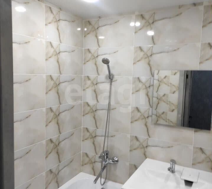 Продаётся 2-комнатная квартира, 53.3 м²