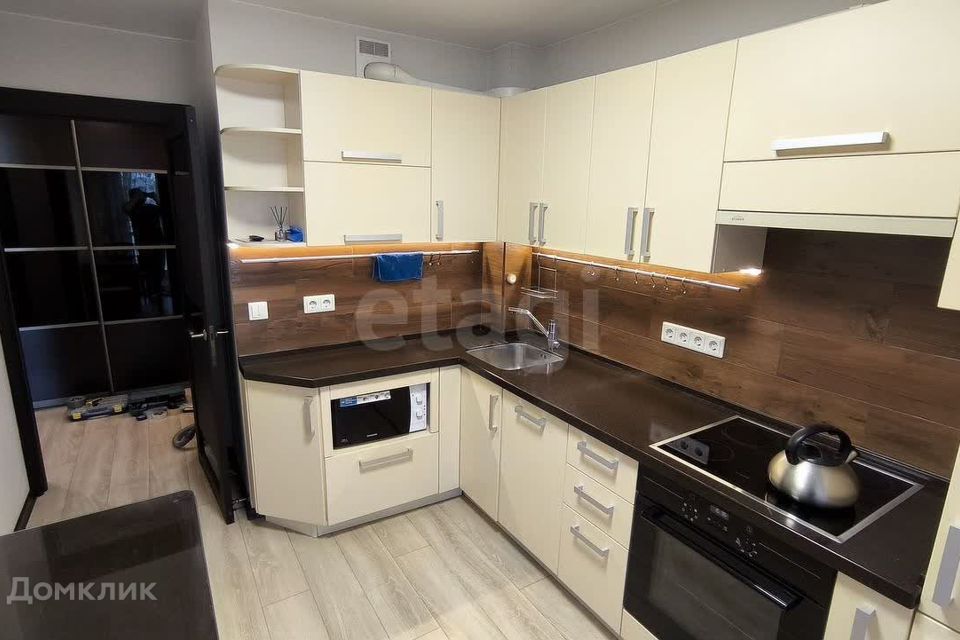 Сдаётся 2-комнатная квартира, 58.6 м²