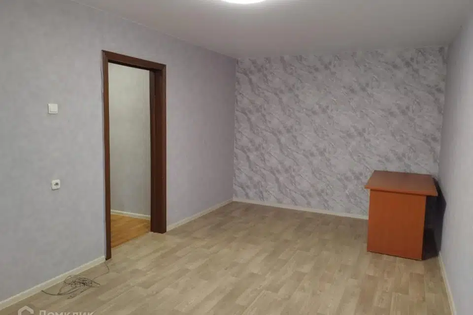 Продаётся 3-комнатная квартира, 51.5 м²