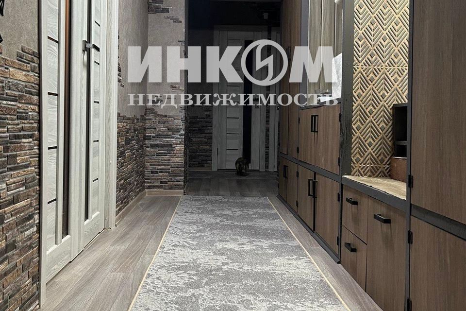 Продаётся 3-комнатная квартира, 77.6 м²