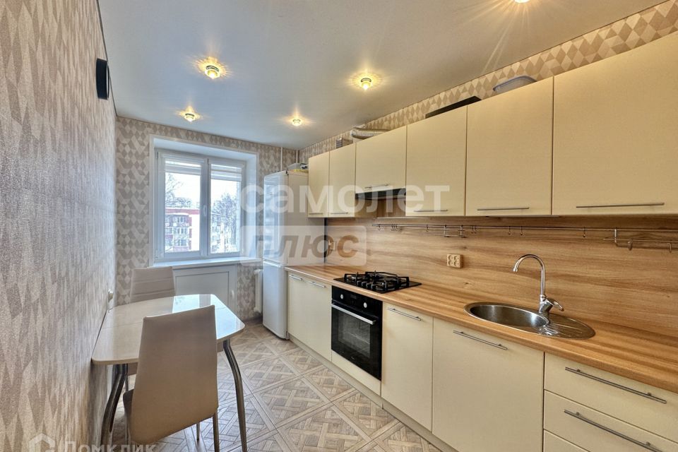 Продаётся 3-комнатная квартира, 59 м²
