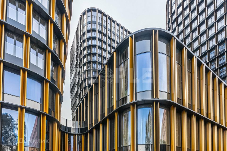 Продаётся 4-комнатная квартира, 120 м²