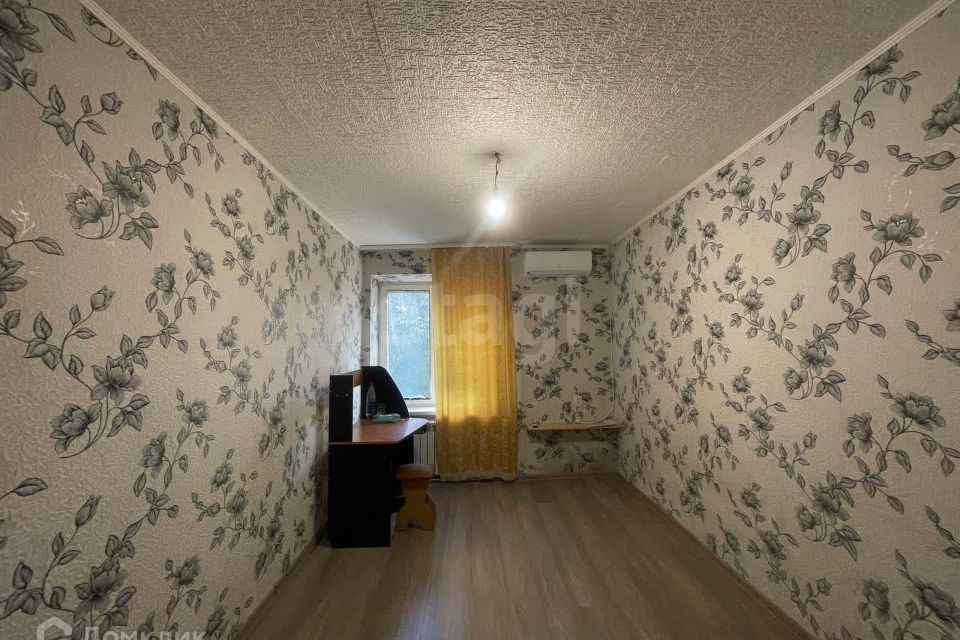 Продаётся 3-комнатная квартира, 60 м²