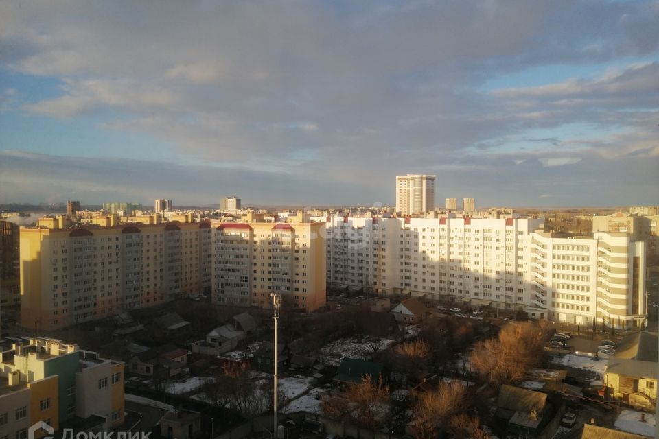 Продаётся 3-комнатная квартира, 109.1 м²