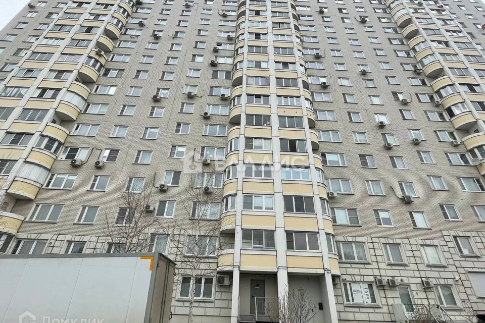 Продаётся 2-комнатная квартира, 56.8 м²