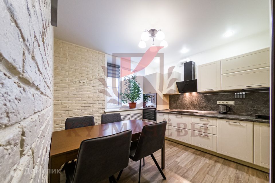 Сдаётся 2-комнатная квартира, 59.5 м²