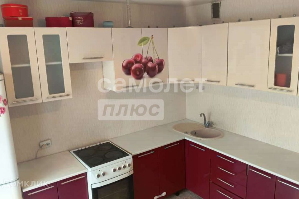 Продаётся 1-комнатная квартира, 37 м²