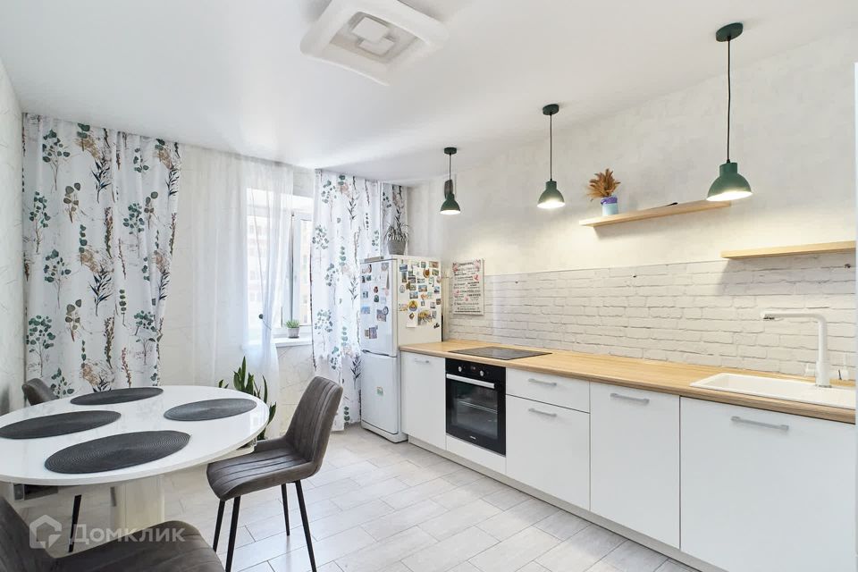 Продаётся 3-комнатная квартира, 74.3 м²