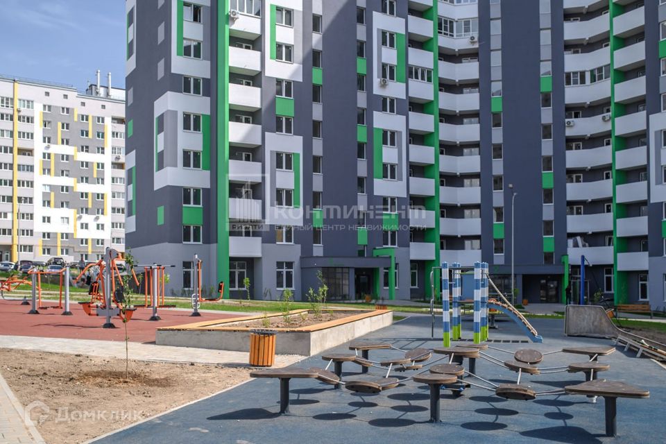 Продаётся 2-комнатная квартира, 57.9 м²