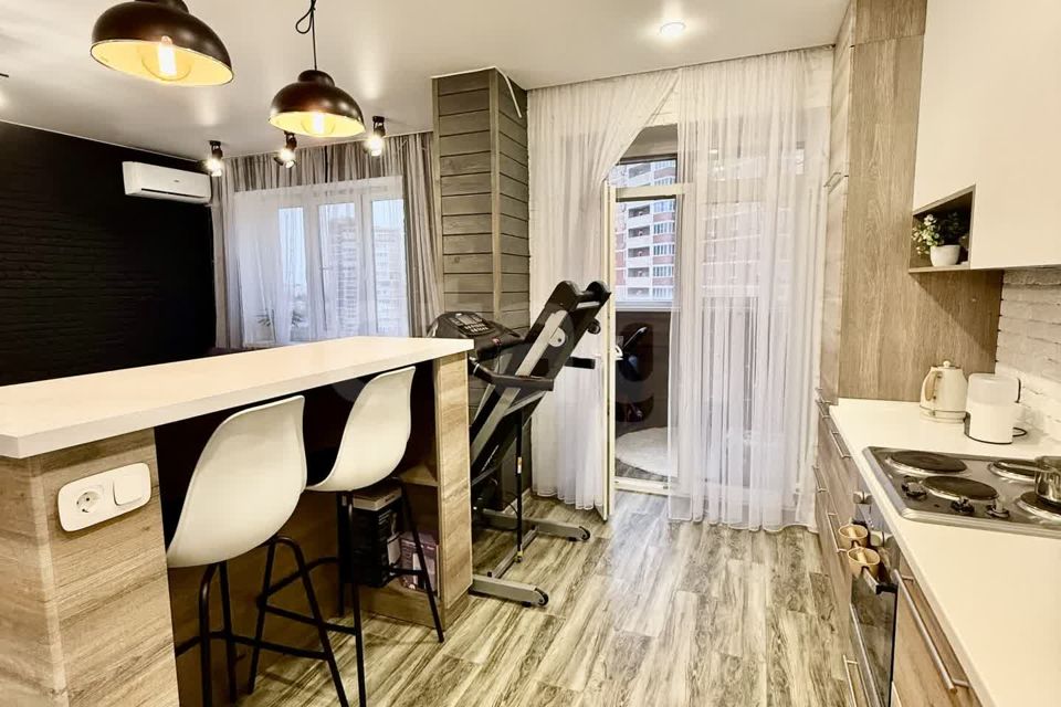 Продаётся 2-комнатная квартира, 56.8 м²