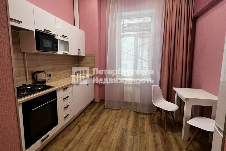 Сдаётся 2-комнатная квартира, 67.4 м²