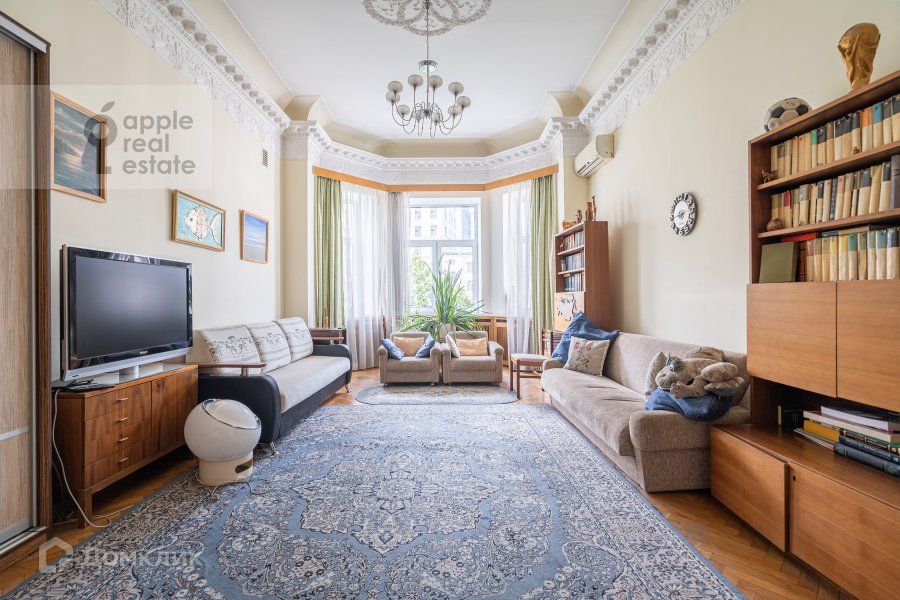 Сдаётся 5-комнатная квартира, 190 м²
