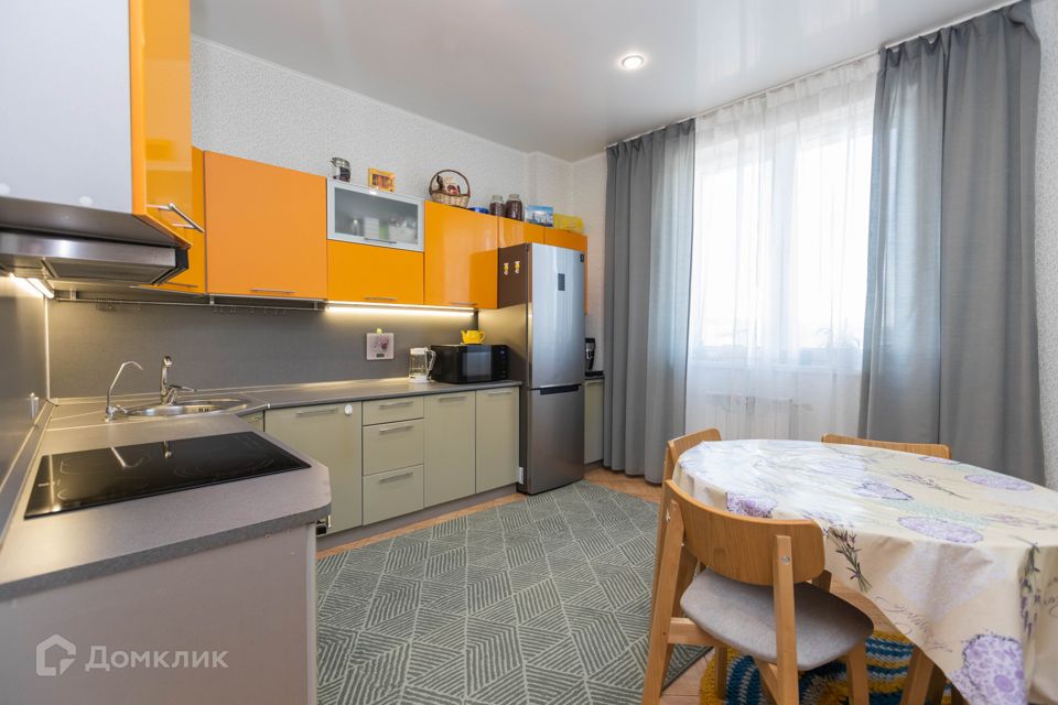Продаётся 2-комнатная квартира, 74.9 м²