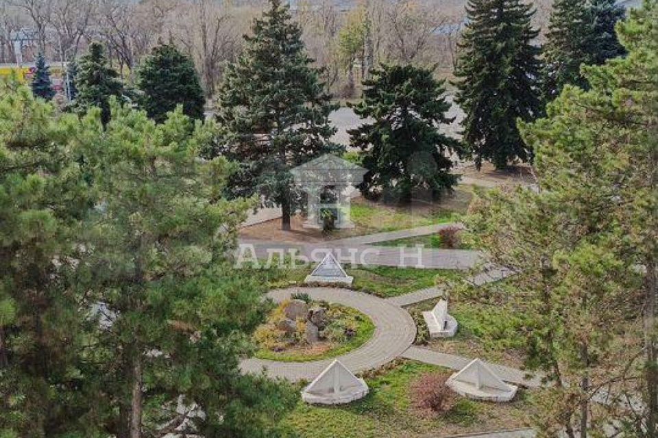 Продаётся 1-комнатная квартира, 32 м²