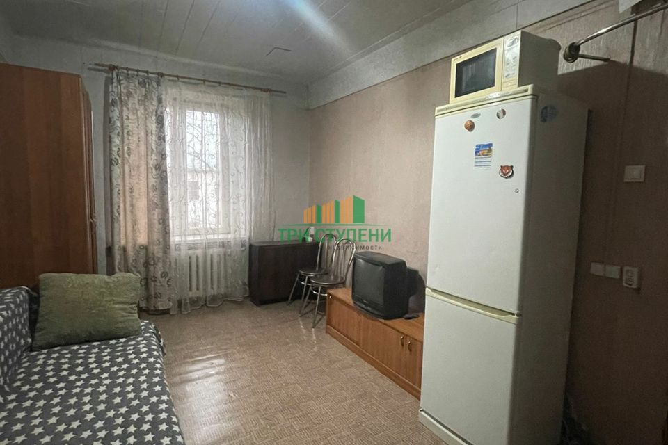 Продаётся комната в 3-комн. квартире, 15.6 м²