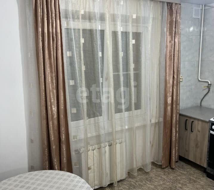 Продаётся 1-комнатная квартира, 38 м²
