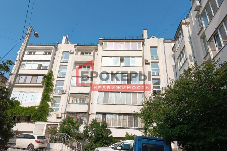 Продаётся 3-комнатная квартира, 77.6 м²