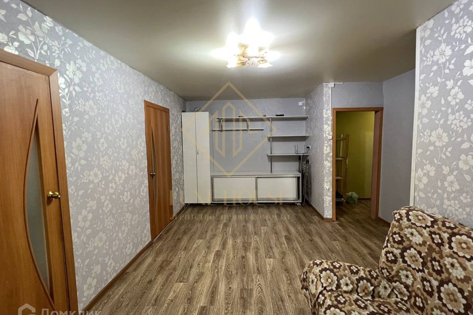 Продаётся 3-комнатная квартира, 43.5 м²
