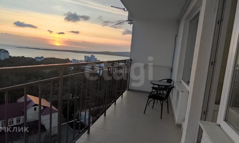 Продаётся 1-комнатная квартира, 50 м²