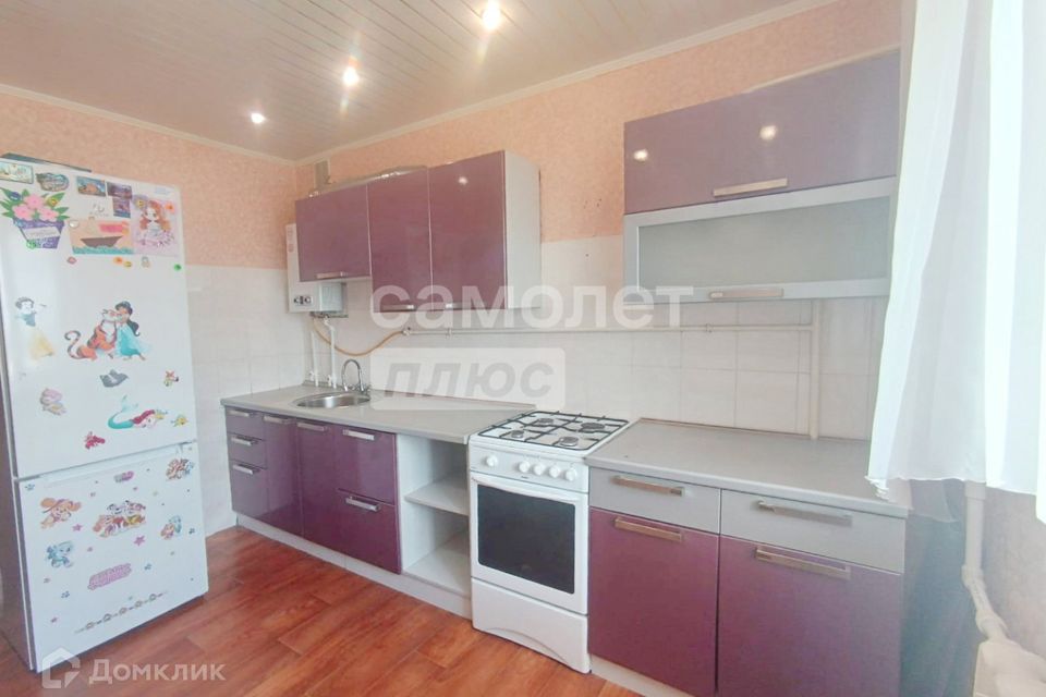 Продаётся 3-комнатная квартира, 66.4 м²