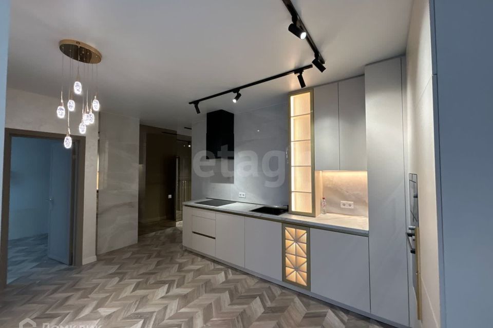 Продаётся 2-комнатная квартира, 56 м²