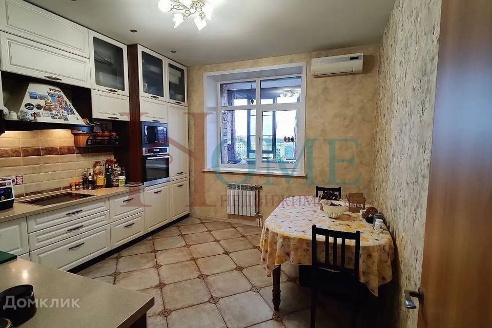Сдаётся 2-комнатная квартира, 73.3 м²