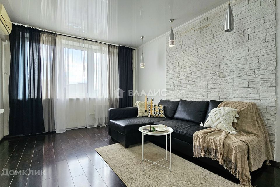 Продаётся 1-комнатная квартира, 40.2 м²
