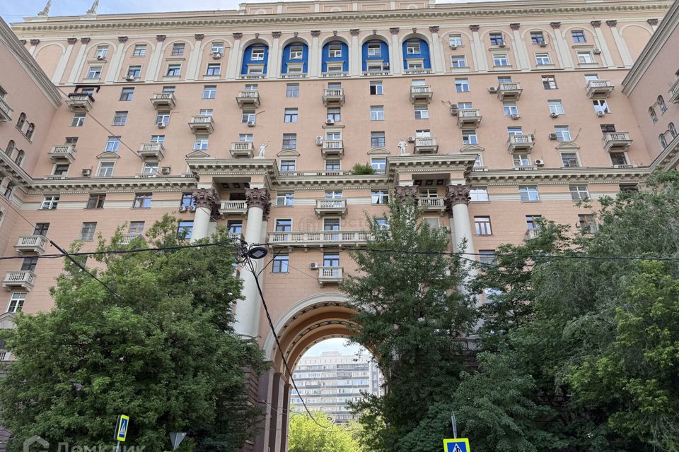 Продаётся 3-комнатная квартира, 94 м²