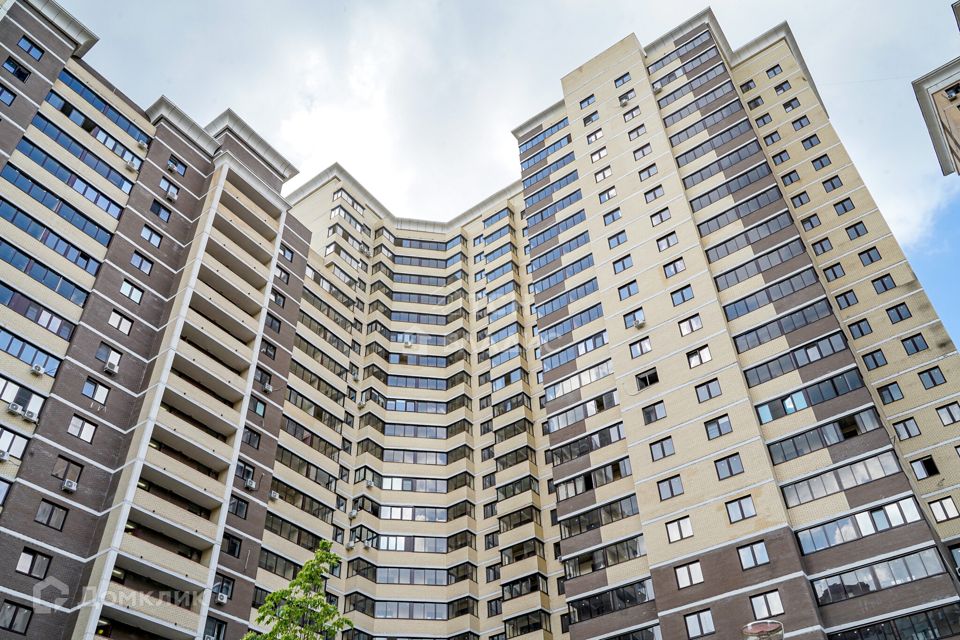 Продаётся 1-комнатная квартира, 38 м²