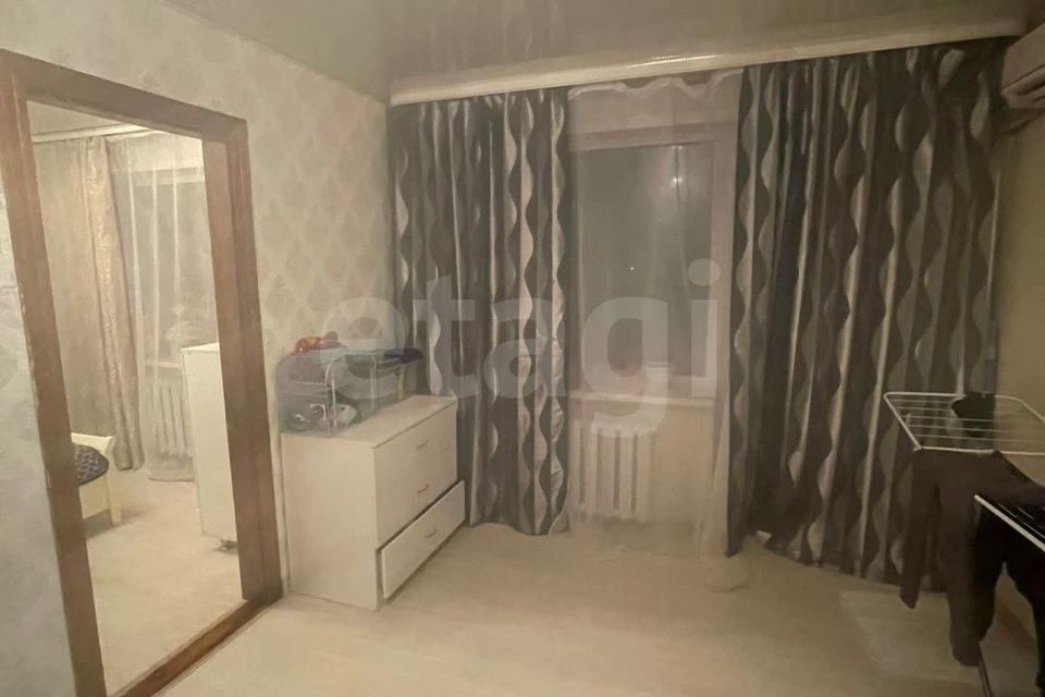 Продаётся 3-комнатная квартира, 57 м²