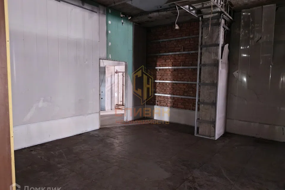 Сдаётся помещение своб. назначения, 204.3 м²
