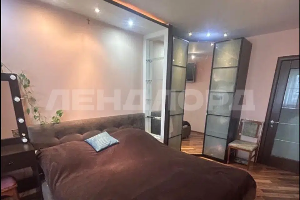 Продаётся 2-комнатная квартира, 66.7 м²