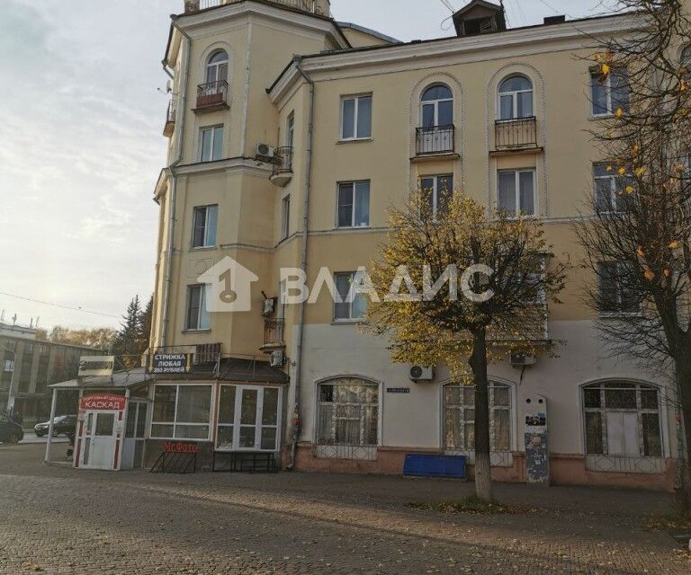 Продаётся 2-комнатная квартира, 56.9 м²
