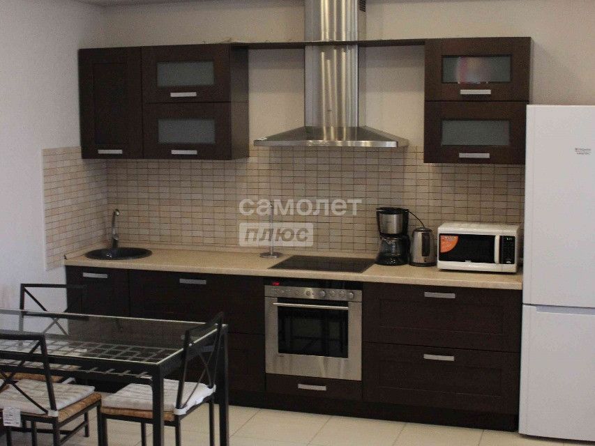 Продаётся 1-комнатная квартира, 50 м²