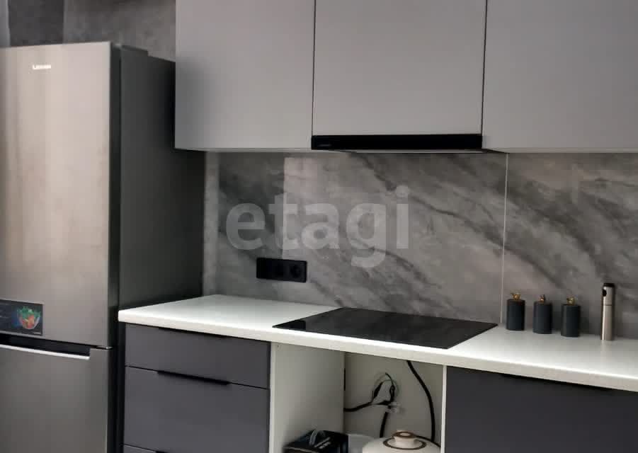 Продаётся 1-комнатная квартира, 43 м²