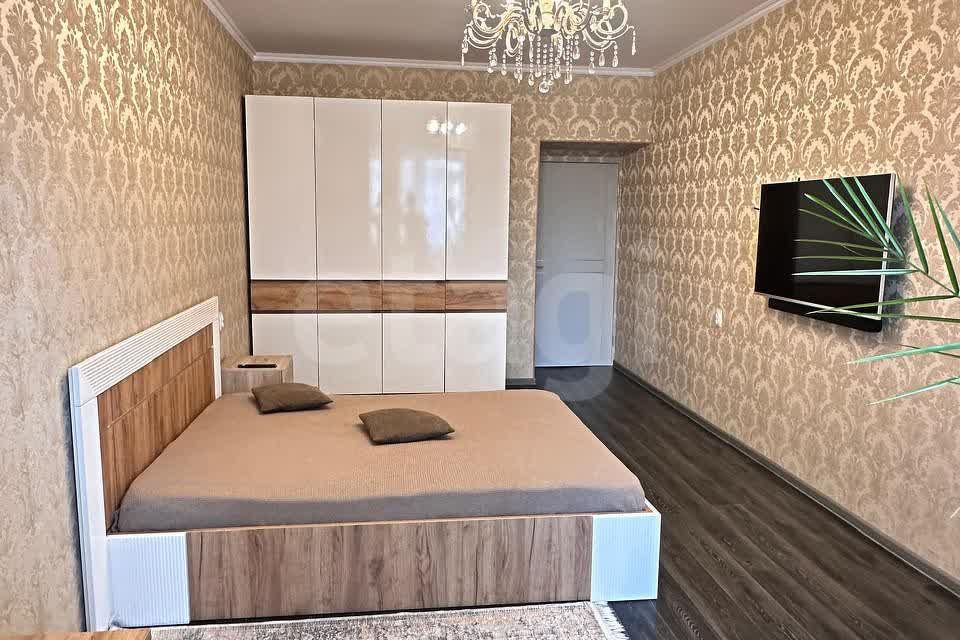 Продаётся 2-комнатная квартира, 65.4 м²