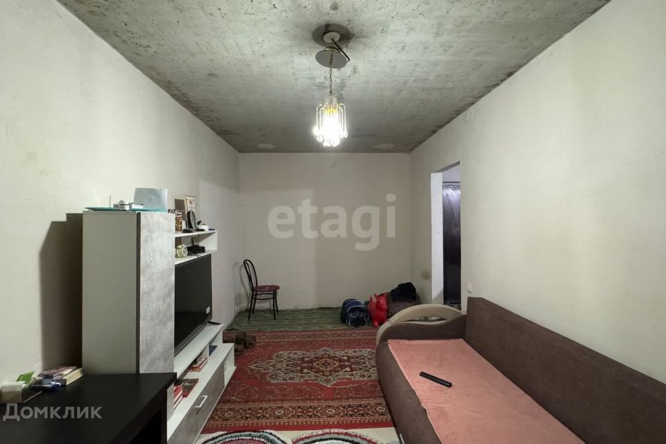 Продаётся 1-комнатная квартира, 41.8 м²
