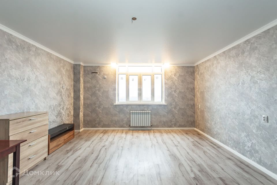 Продаётся 1-комнатная квартира, 60 м²