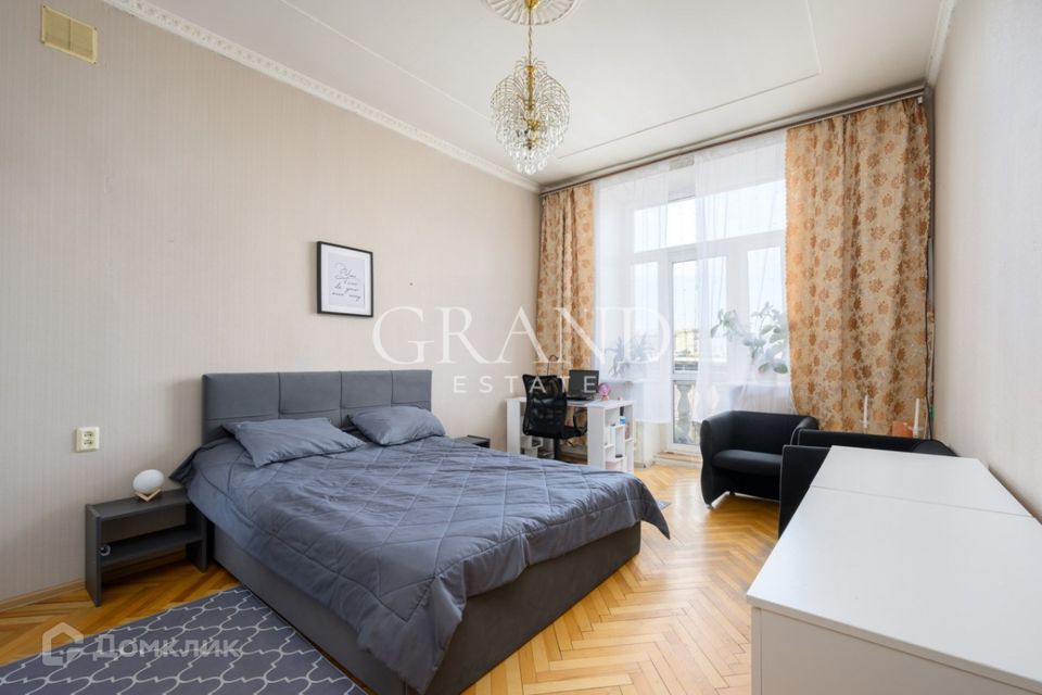 Продаётся 3-комнатная квартира, 90 м²