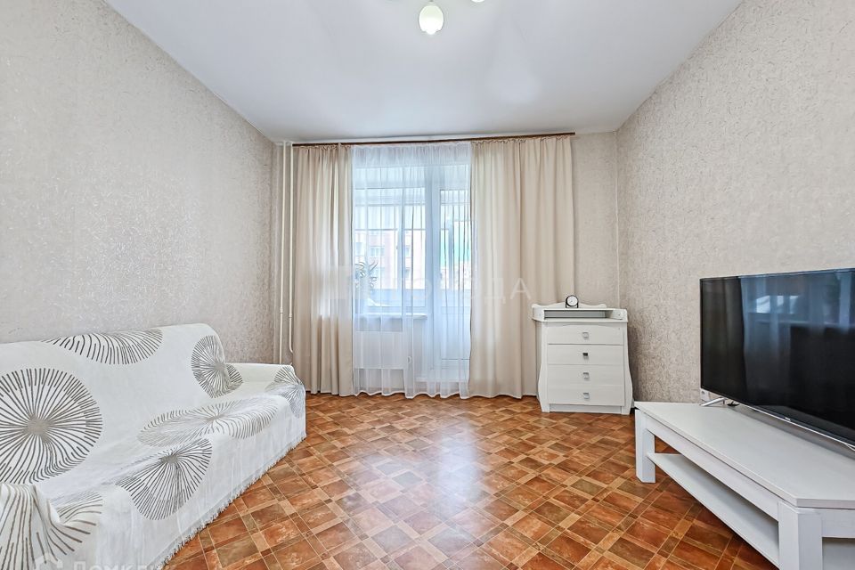 Продаётся 2-комнатная квартира, 57 м²
