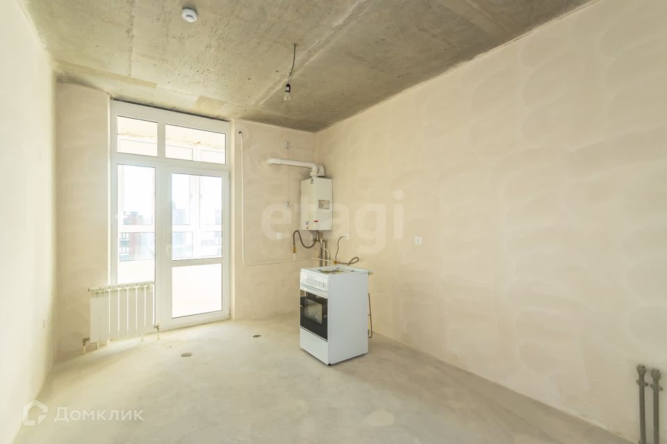 Продаётся 1-комнатная квартира, 42 м²