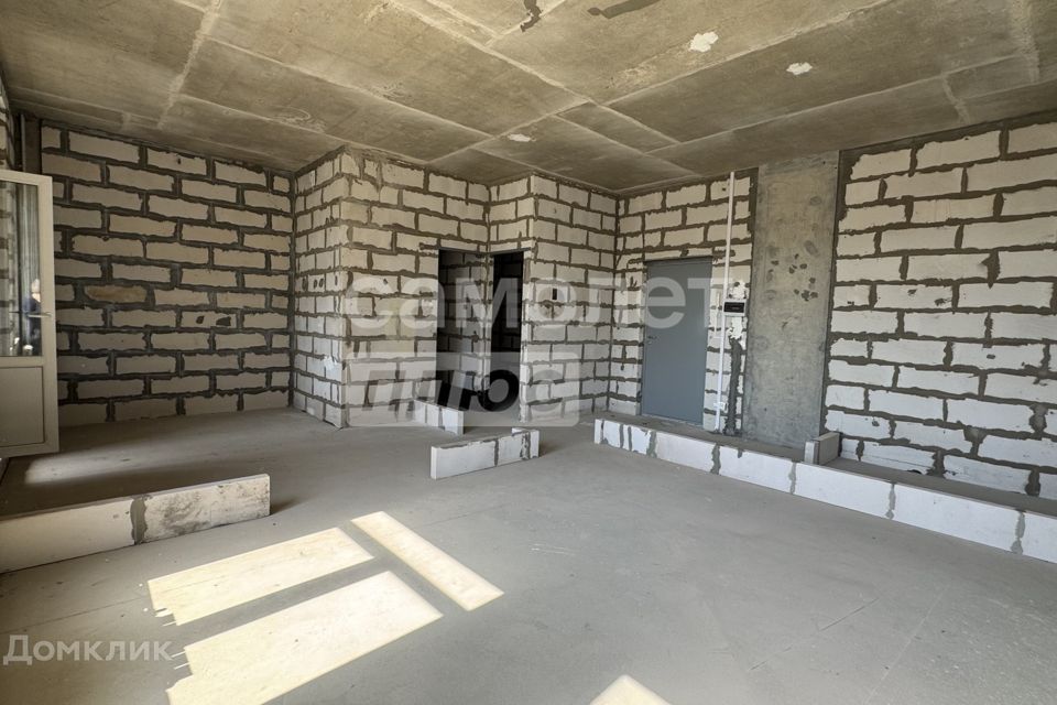 Продаётся 1-комнатная квартира, 44.3 м²