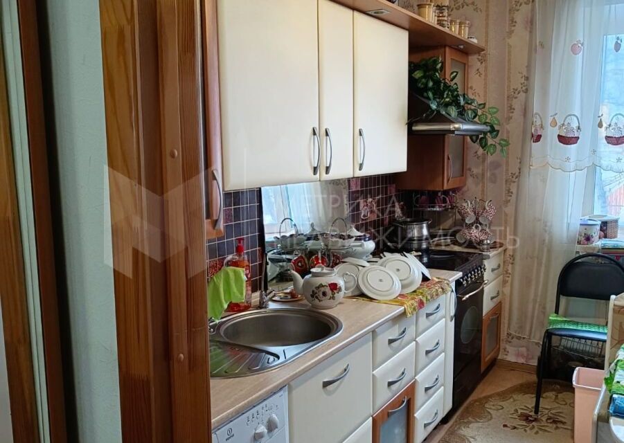 Продаётся 3-комнатная квартира, 59.9 м²
