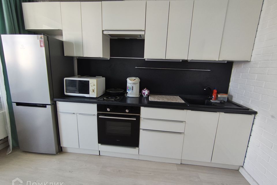 Сдаётся 1-комнатная квартира, 43 м²