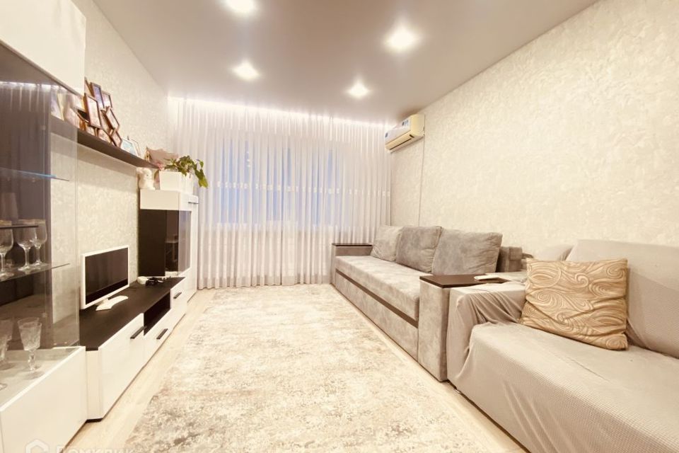 Продаётся 2-комнатная квартира, 50.5 м²