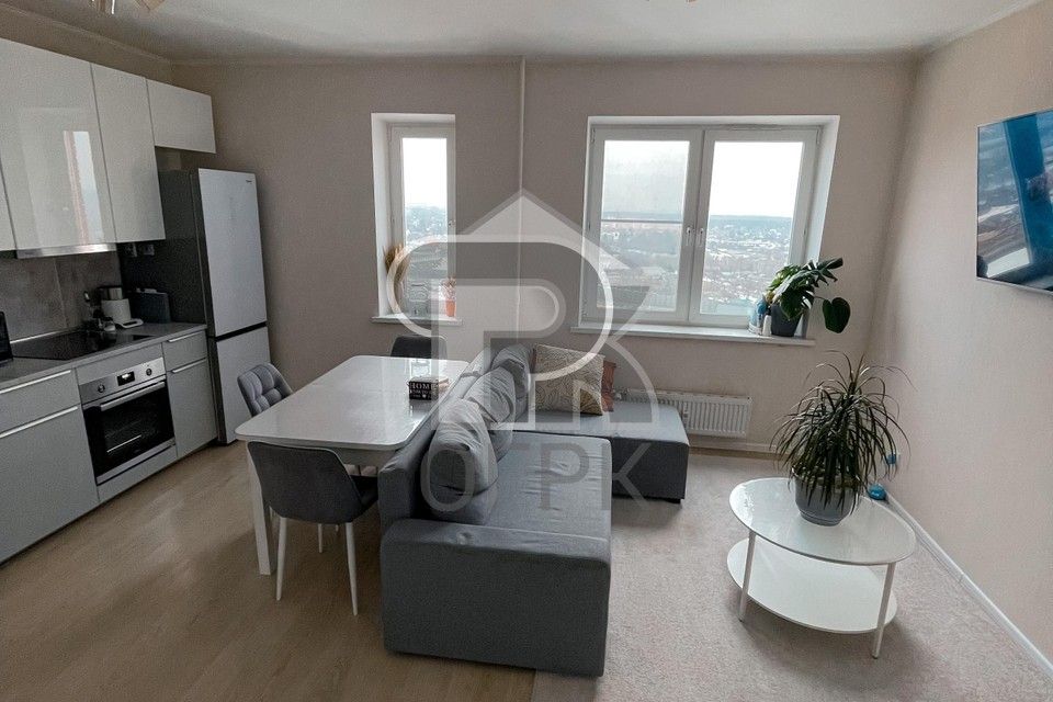 Продаётся 3-комнатная квартира, 62.3 м²