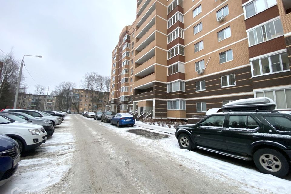 Продаётся 1-комнатная квартира, 48 м²