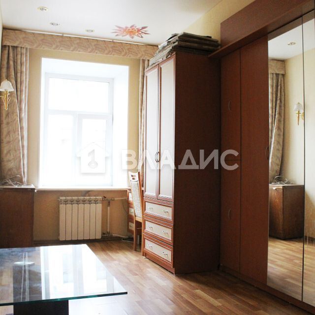Продаётся 3-комнатная квартира, 61.1 м²